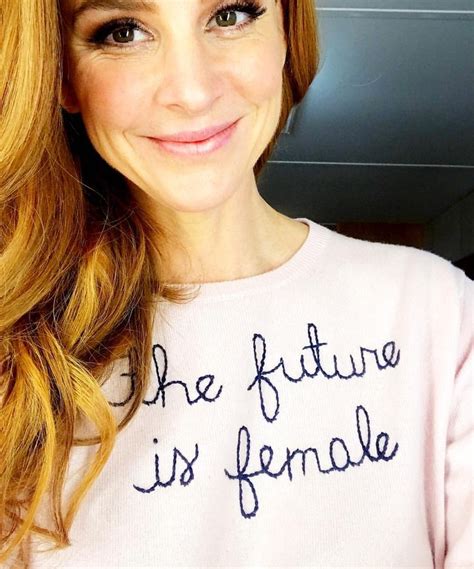 Sarah Rafferty (@iamsarahgrafferty)